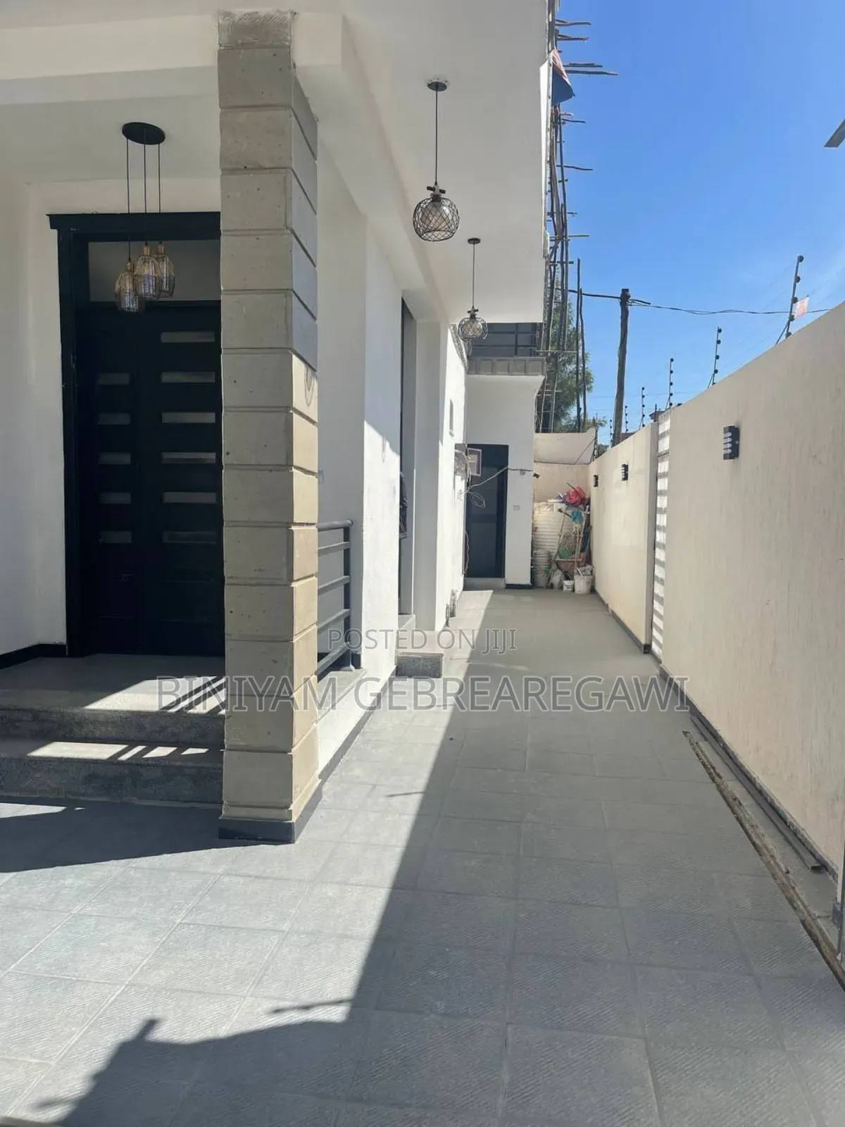 5bdrm House in G+1, Yeka for rent