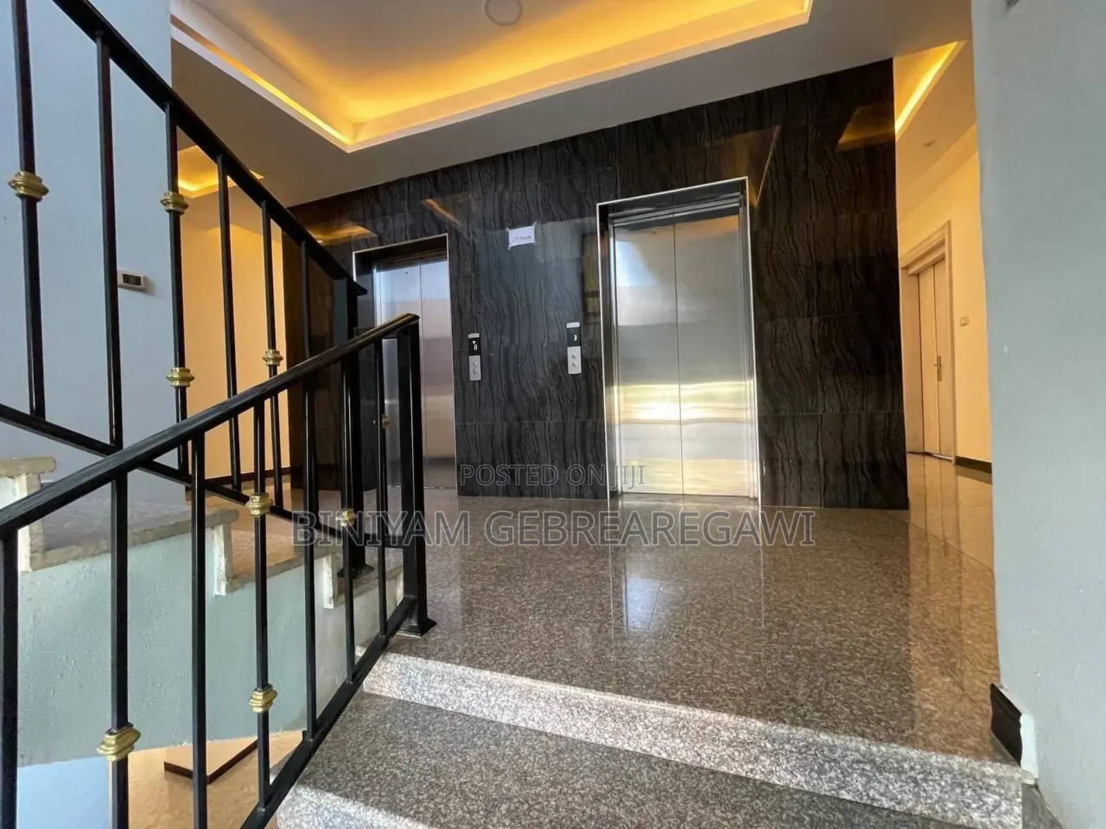 7bdrm House in G+3, Yeka for rent