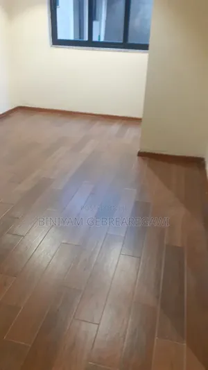 7bdrm House in G+3, Yeka for rent