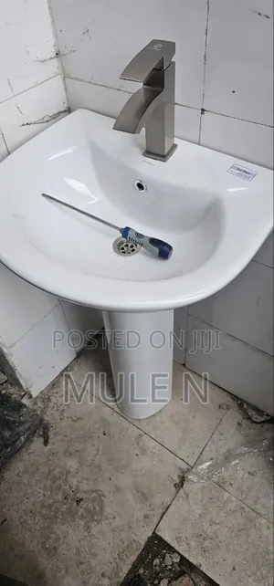 Furnished 4bdrm Villa in 140 Ababech Gobena, Oromia-Finfinne for sale