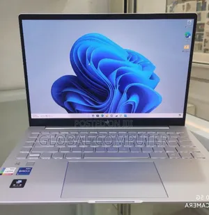 New Laptop HP Pavilion TouchSmarT 15z 16GB Intel Core I7 SSD 512GB