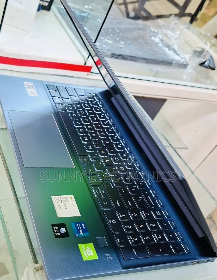 New Laptop HP Pavilion 15 16GB Intel Core I5 SSD 512GB