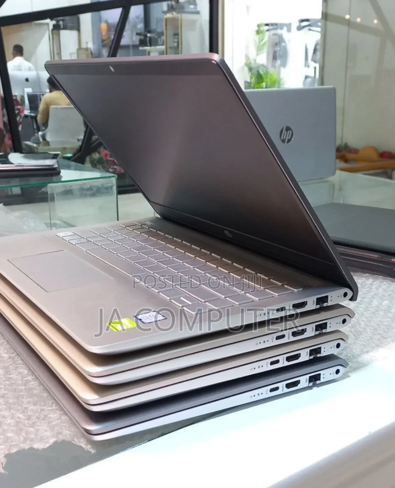 New Laptop HP Pavilion 15 8GB Intel Core I5 SSD 512GB