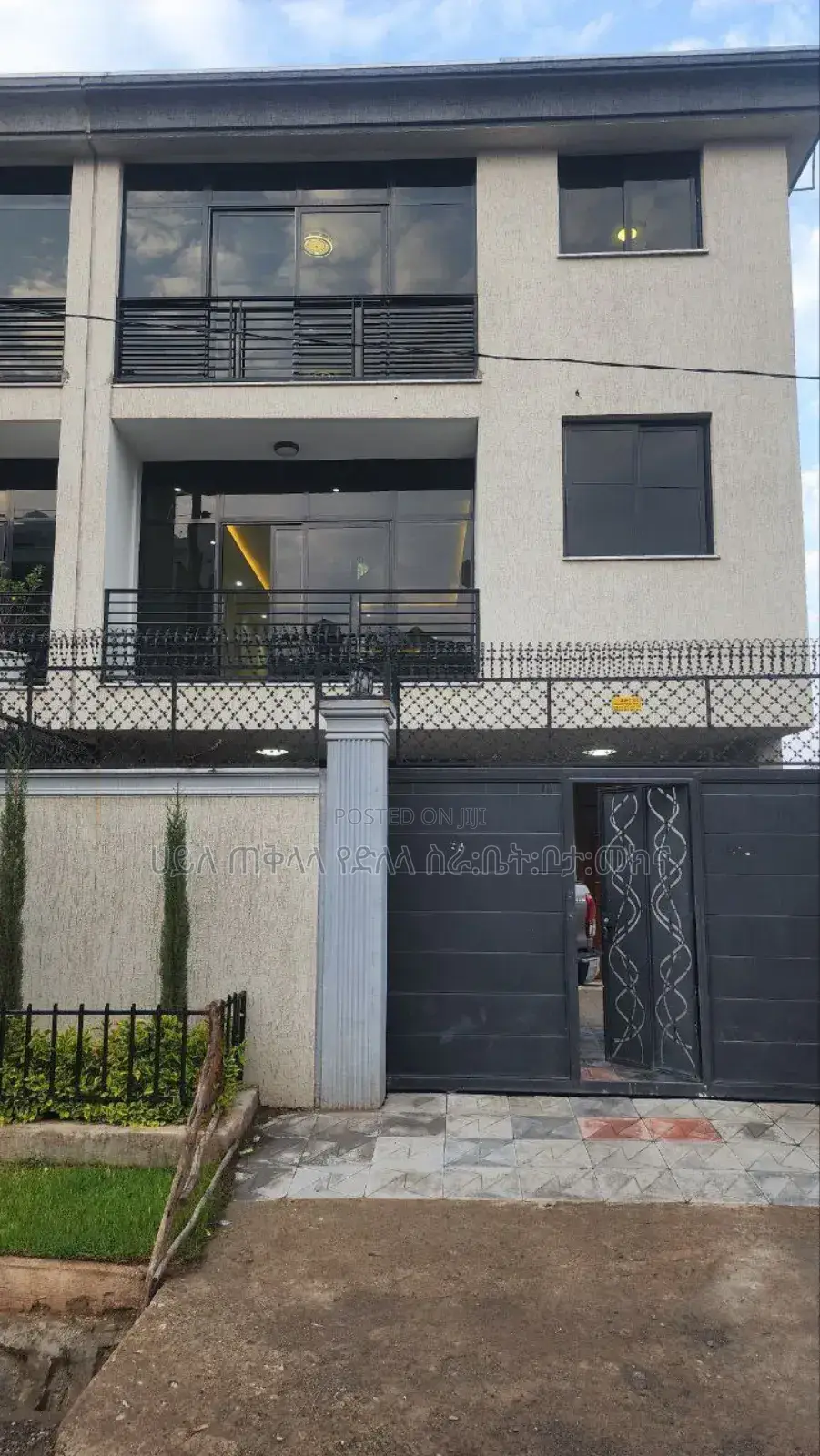 Furnished 6bdrm House in አባክሮስ አካባቢ, Oromia-Finfinne for sale