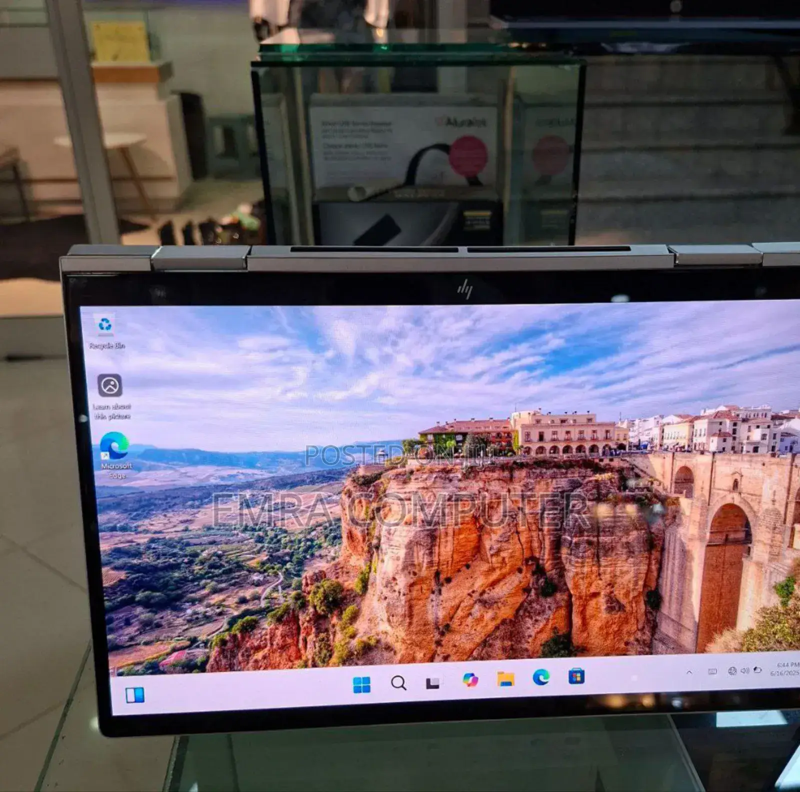 New Laptop HP Envy X360 32GB Intel Core I7 SSD 1T