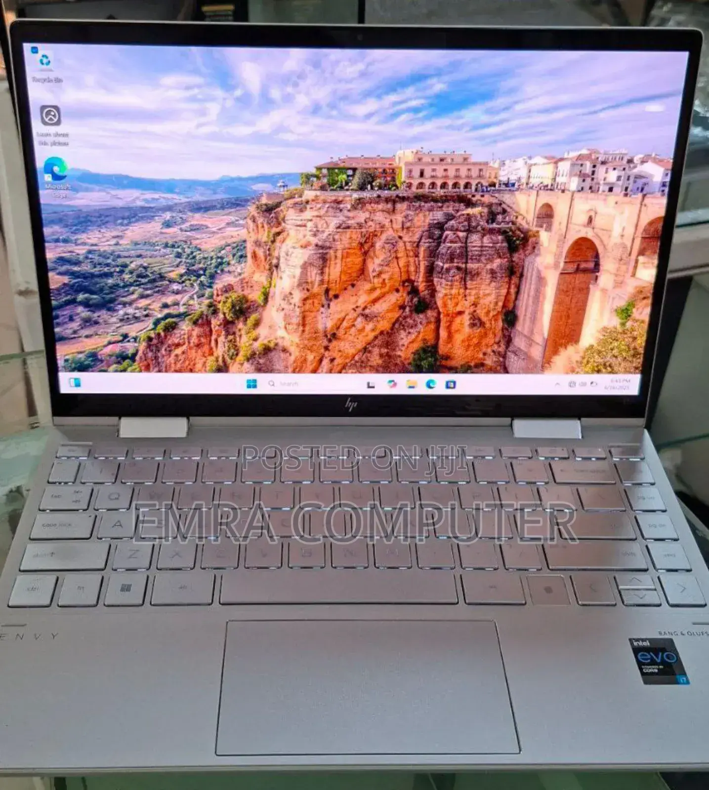 New Laptop HP Envy X360 32GB Intel Core I7 SSD 1T