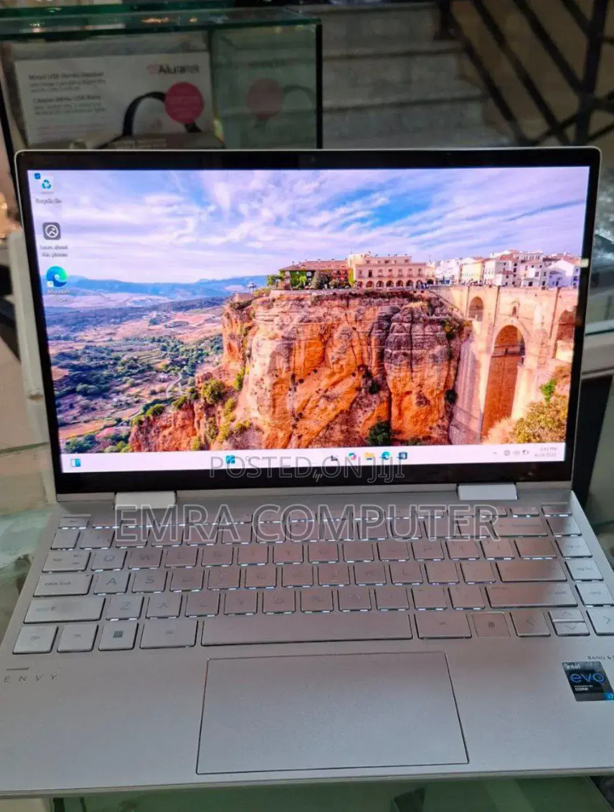 New Laptop HP Envy X360 32GB Intel Core I7 SSD 1T