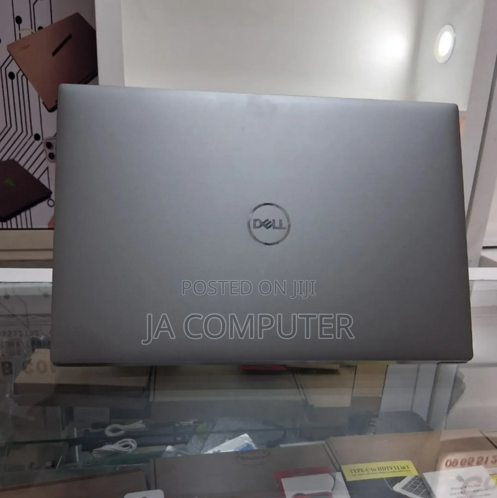 New Laptop Dell Precision 5550 16GB Intel Core I7 SSD 512GB