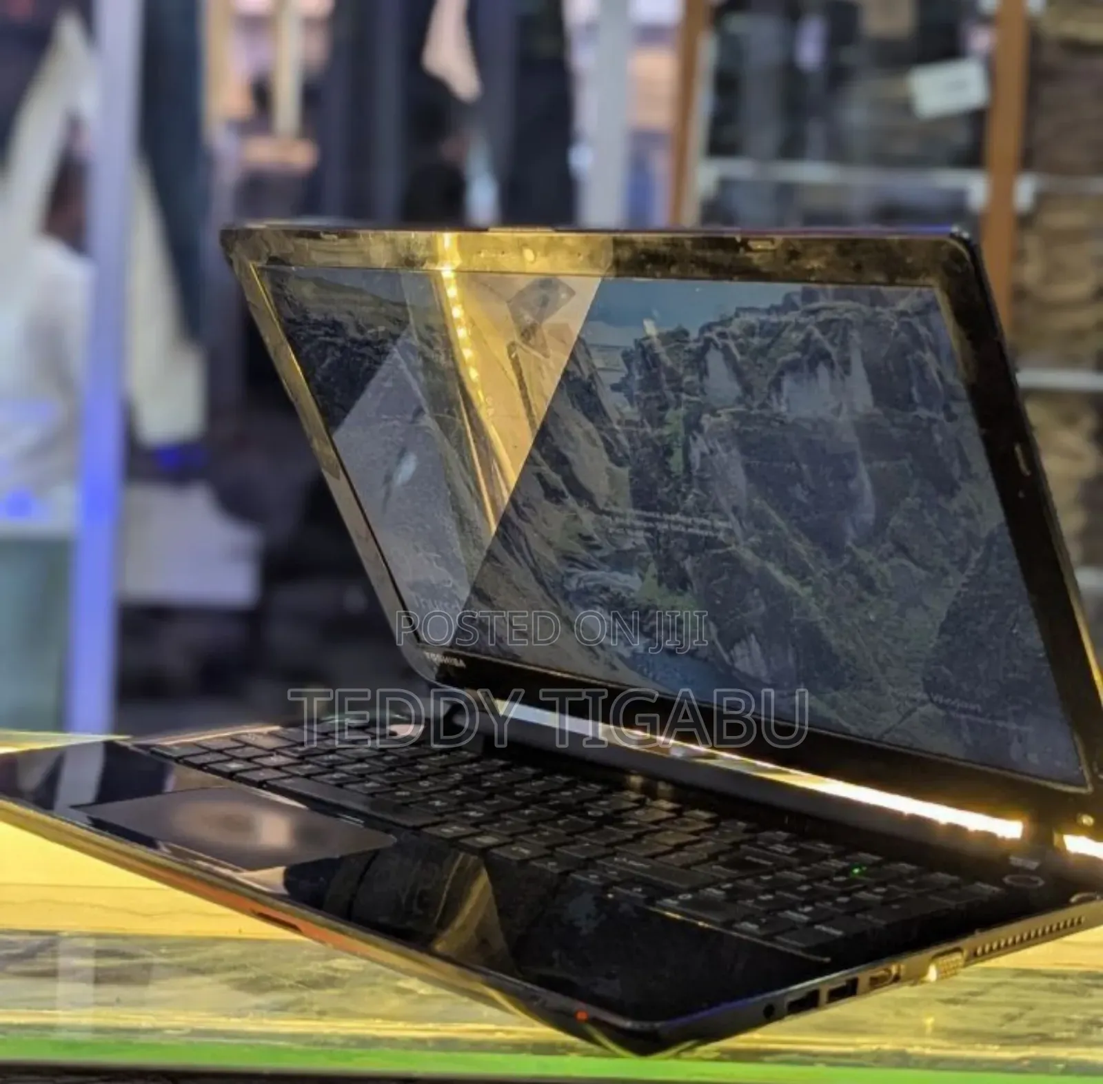 New Laptop Toshiba Satellite C55 4GB Intel Core I3 HDD 500GB