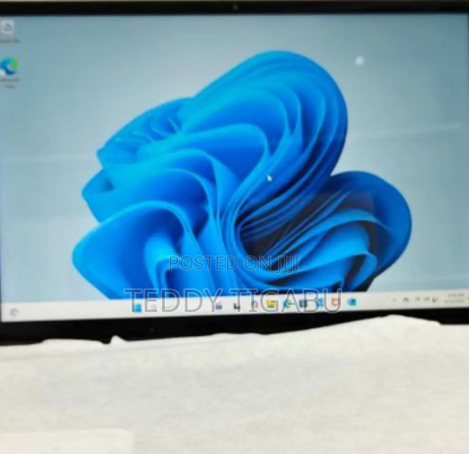 New Laptop Dell Inspiron 14 16GB AMD Ryzen 7 SSD 1T