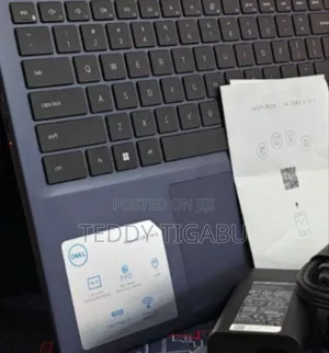 New Laptop Dell Inspiron 14 16GB AMD Ryzen 7 SSD 1T