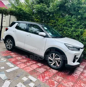 Toyota Raize 2022 White