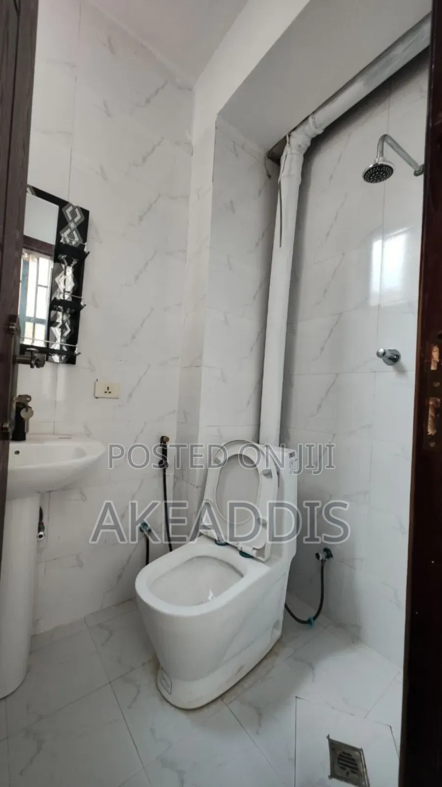 Furnished 2bdrm Condo in Bole Ayat for sale