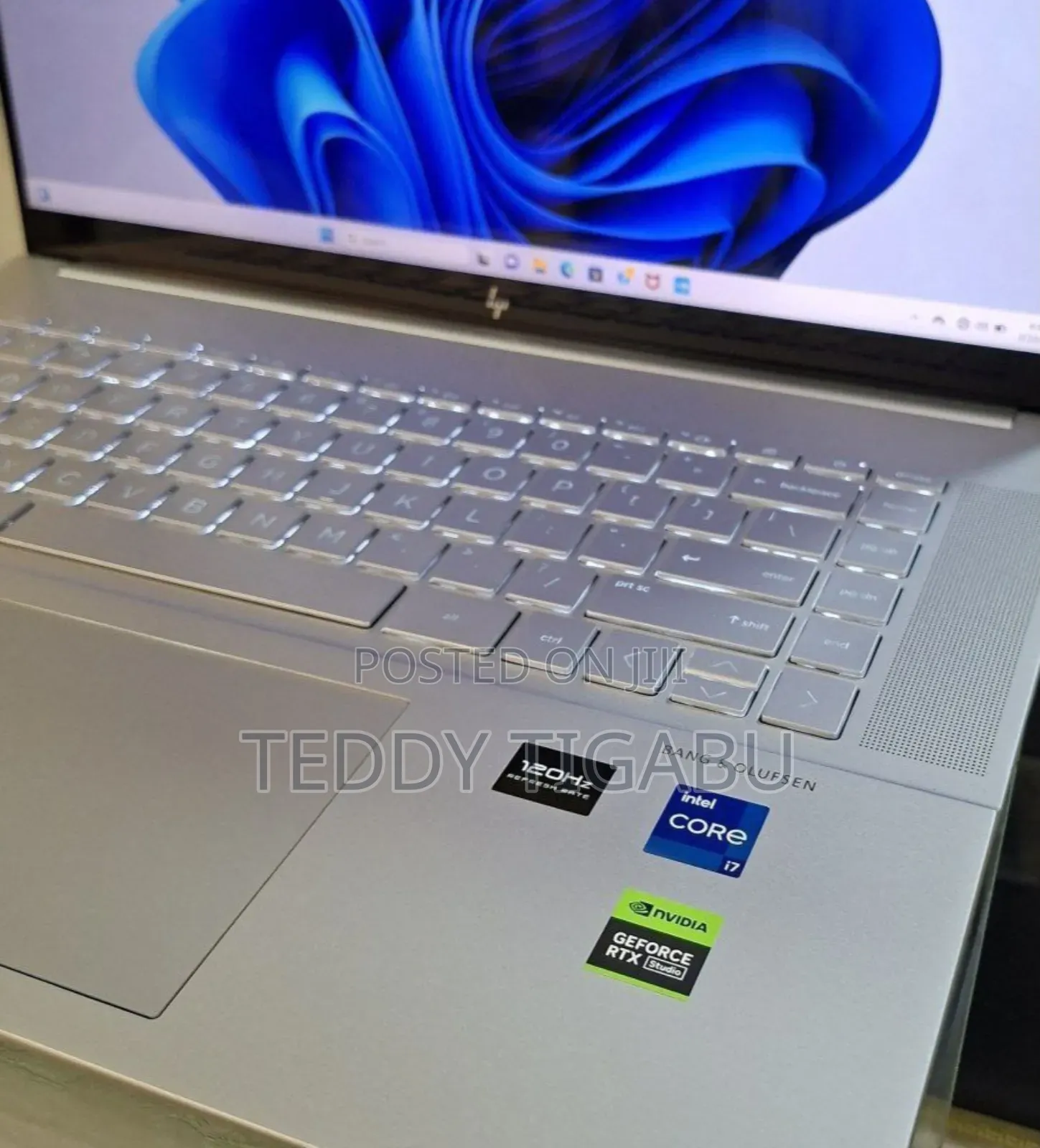 New Laptop HP Envy 14 16GB Intel Core I7 SSD 1T