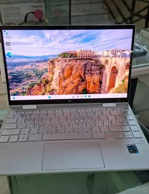 New Laptop HP Envy X360 16GB Intel Core I7 SSD 1T