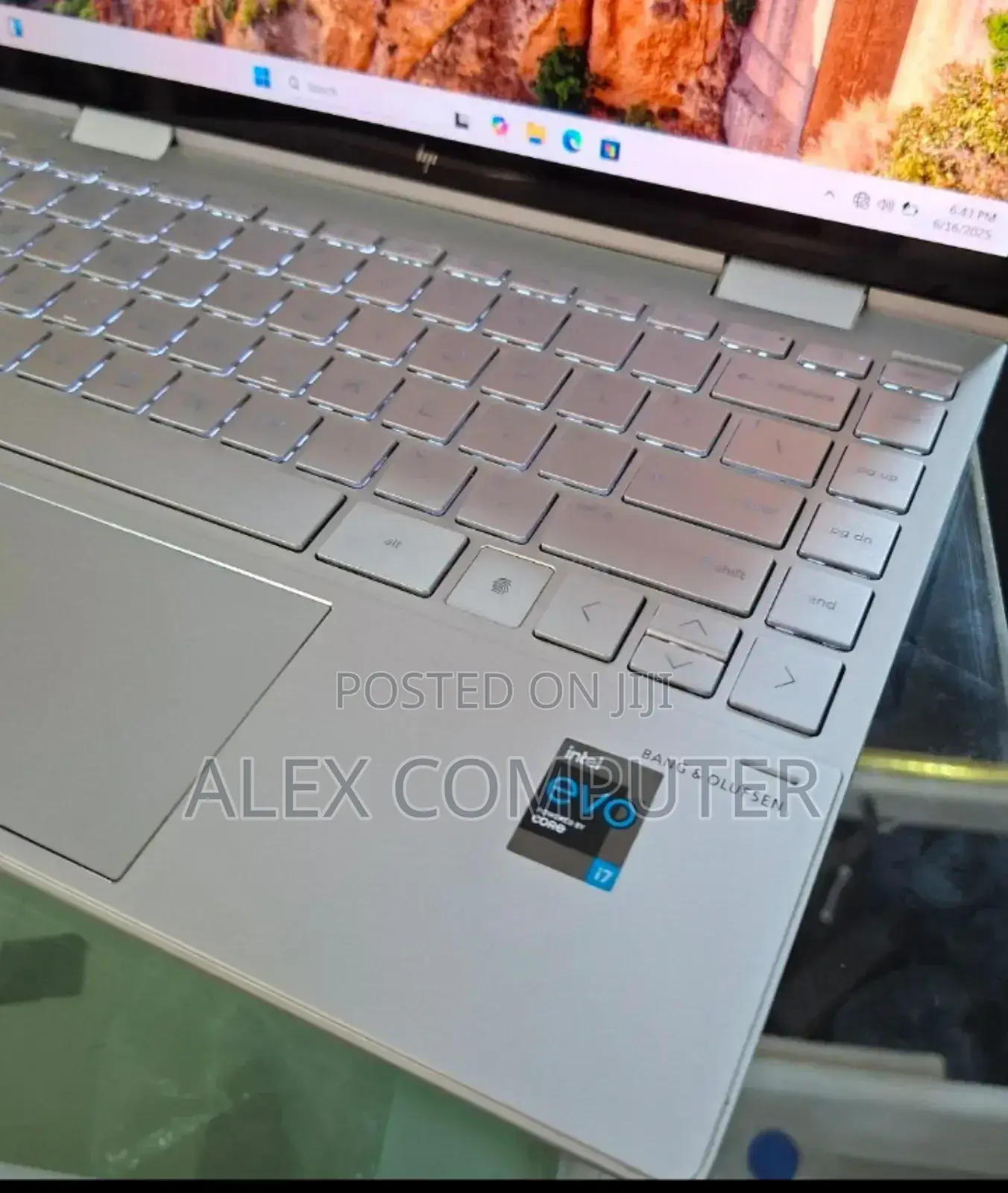 New Laptop HP Envy X360 16GB Intel Core I7 SSD 1T