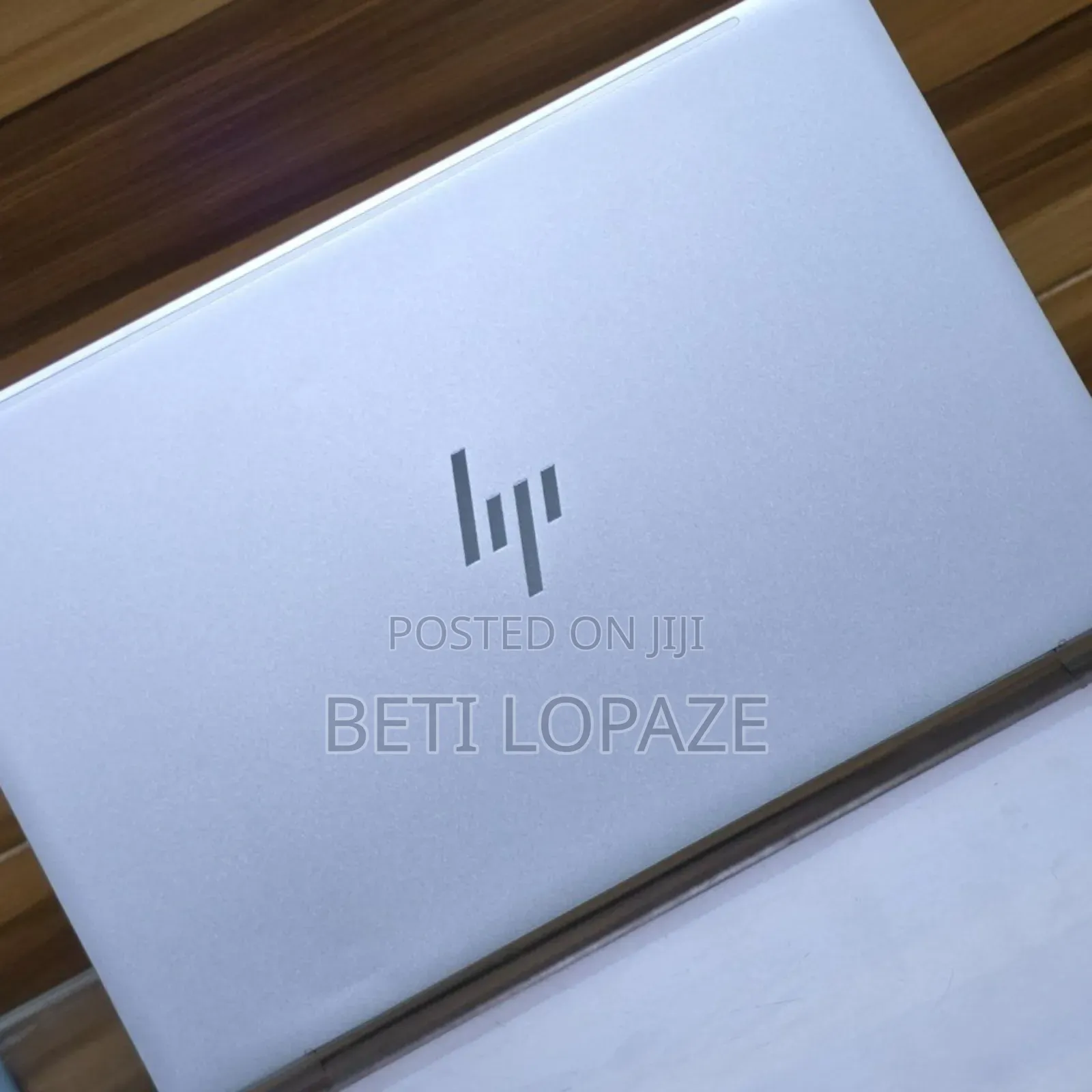 New Laptop HP Envy X360 8GB Intel Core I5 SSD 256GB