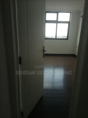 3bdrm Apartment in Apartment, Yeka for rent