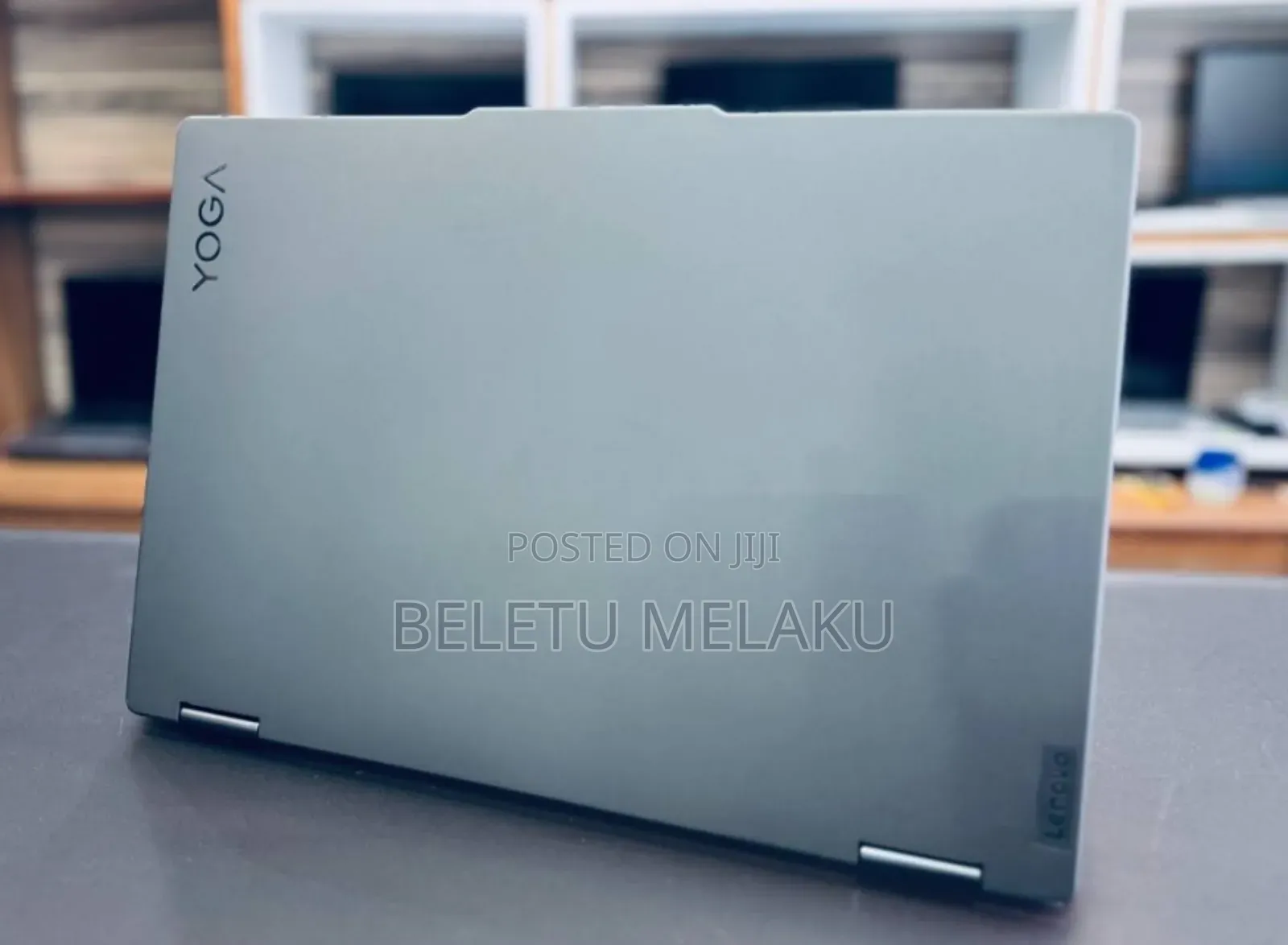 New Laptop Lenovo Yoga 7i 8GB AMD Ryzen 5 SSD 512GB