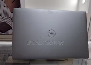 New Laptop Dell Precision 5550 16GB Intel Core I7 SSD 512GB