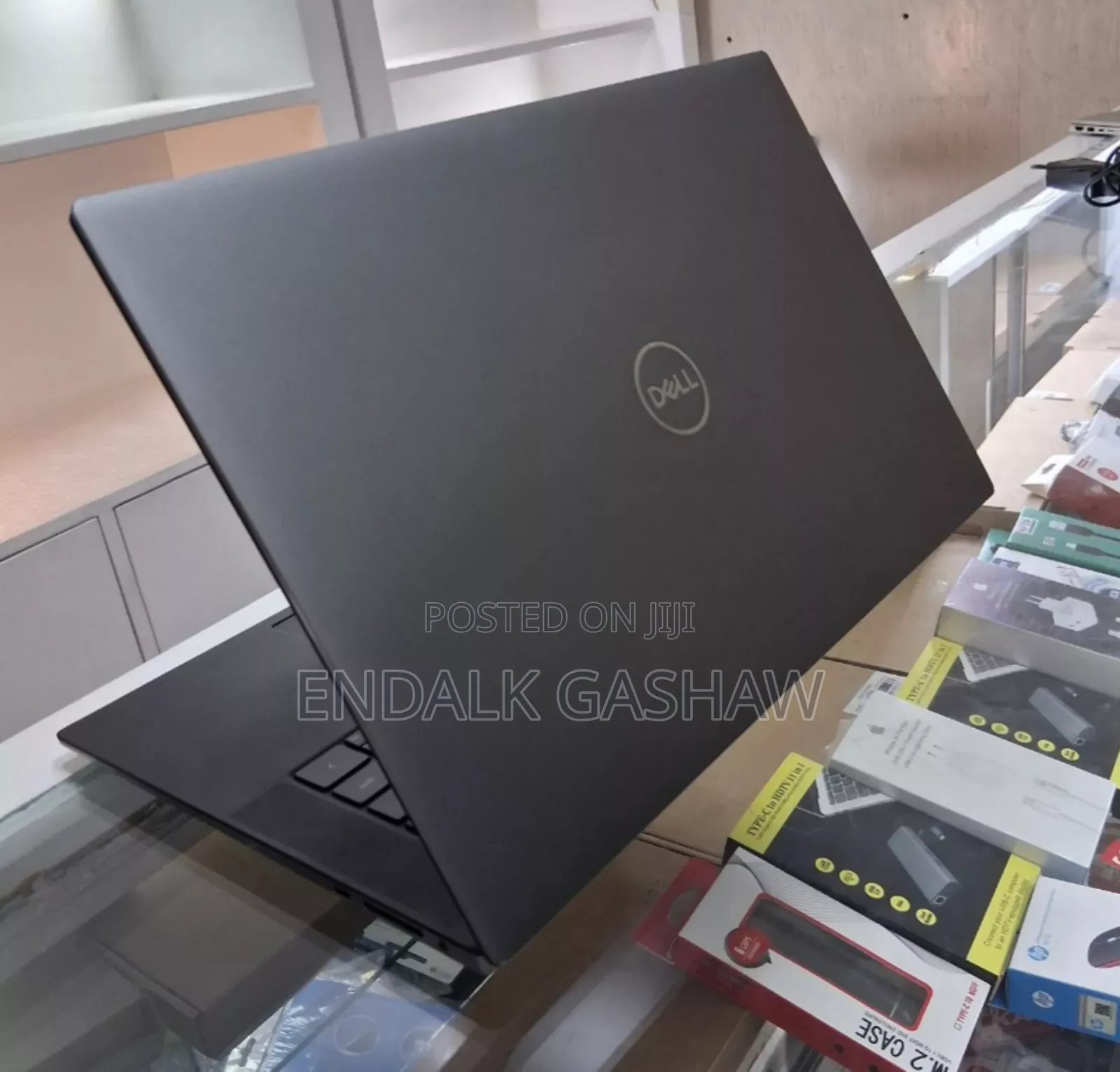 New Laptop Dell Precision 5550 16GB Intel Core I7 SSD 512GB