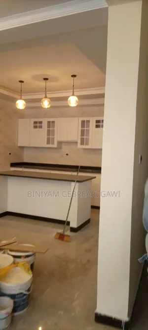 5bdrm House in G+2, Yeka for rent