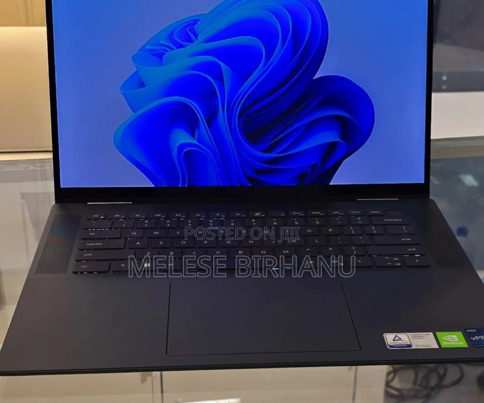 New Laptop Dell Inspiron 15 16GB Intel Core I7 SSD 1T