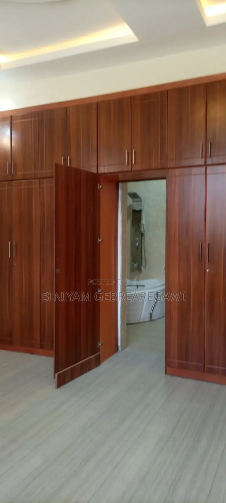 3bdrm Apartment in Apartment, Yeka for rent