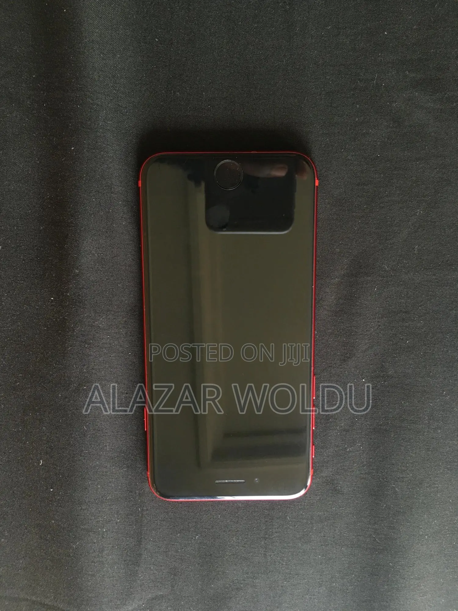 Apple iPhone SE (2020) 64 GB Red