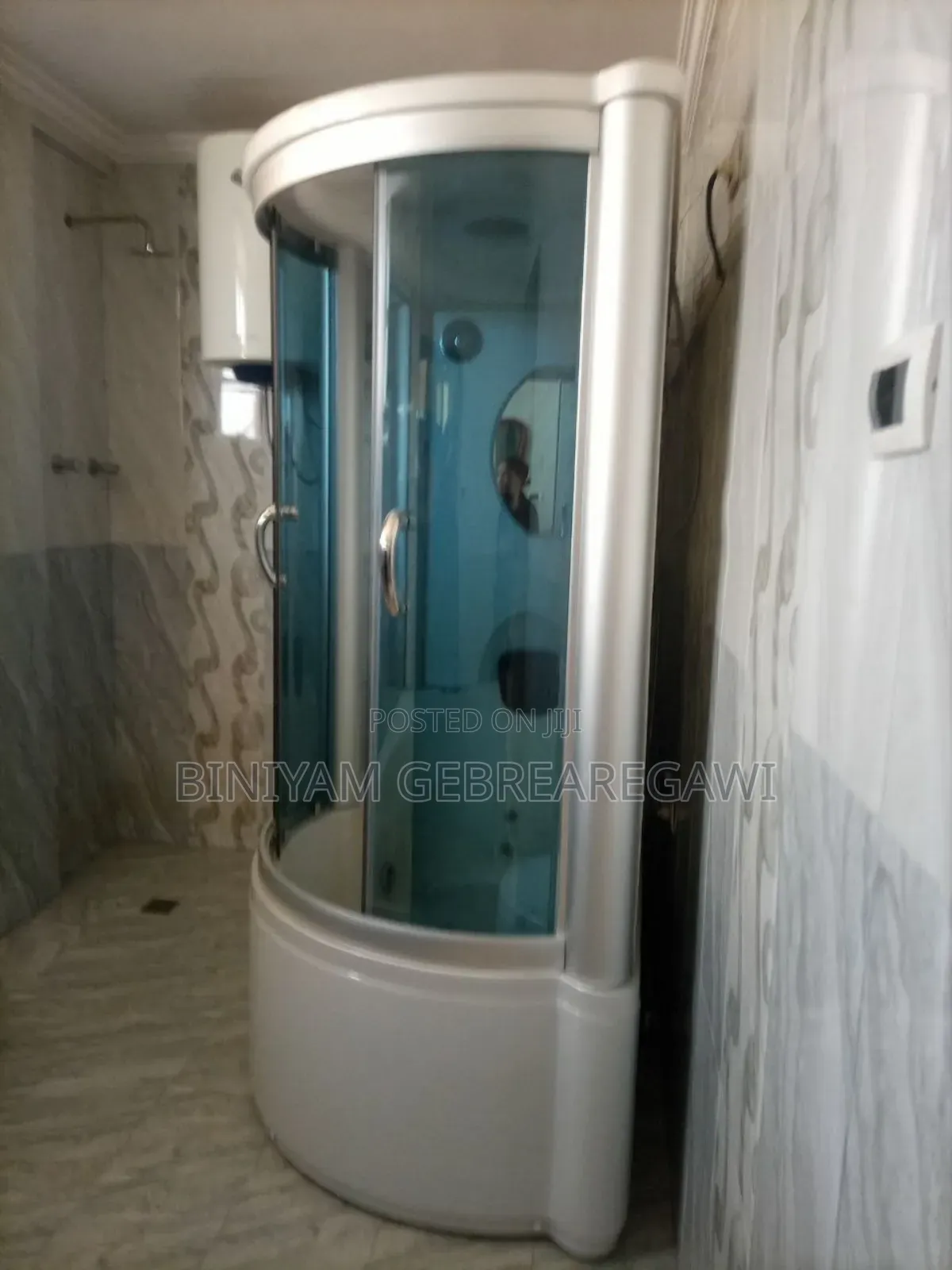 3bdrm Apartment in Apartment, Yeka for rent