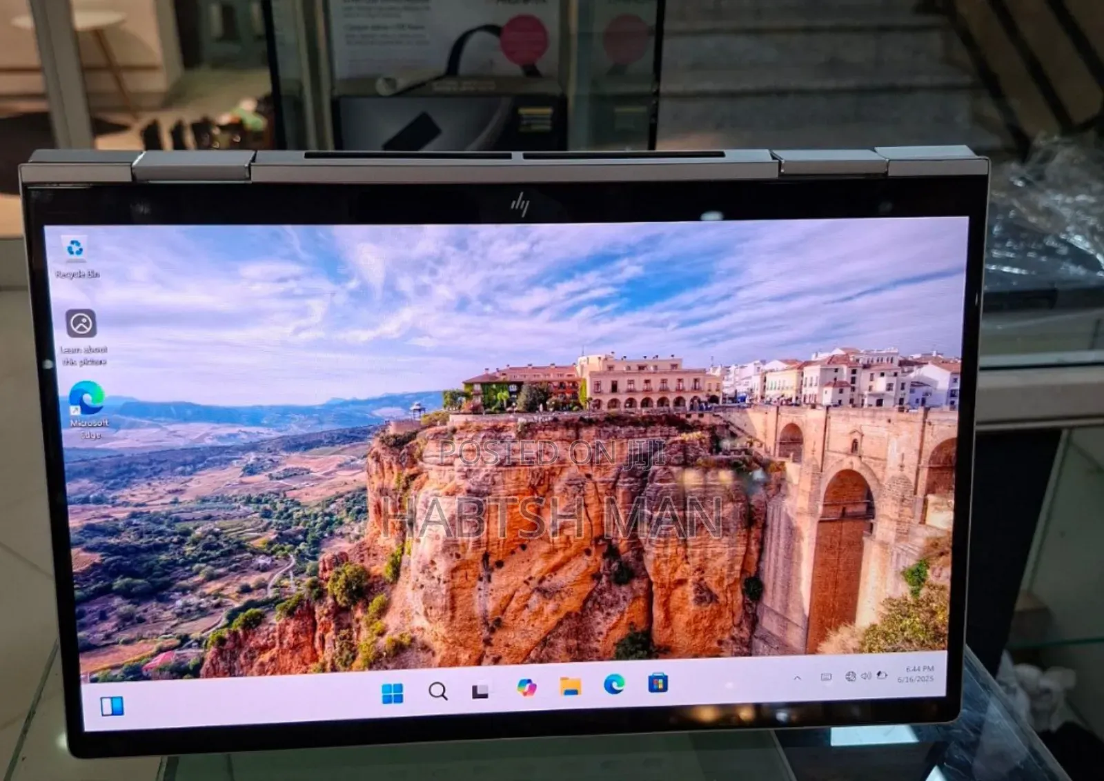 New Laptop HP Envy X360 16GB Intel Core I7 SSD 1T