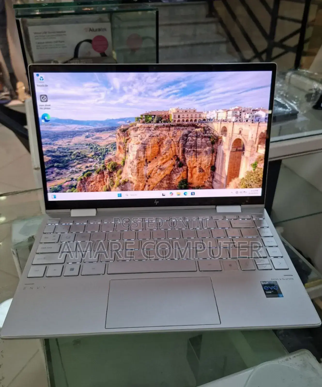 New Laptop HP Envy X360 16GB Intel Core I7 SSD 1T