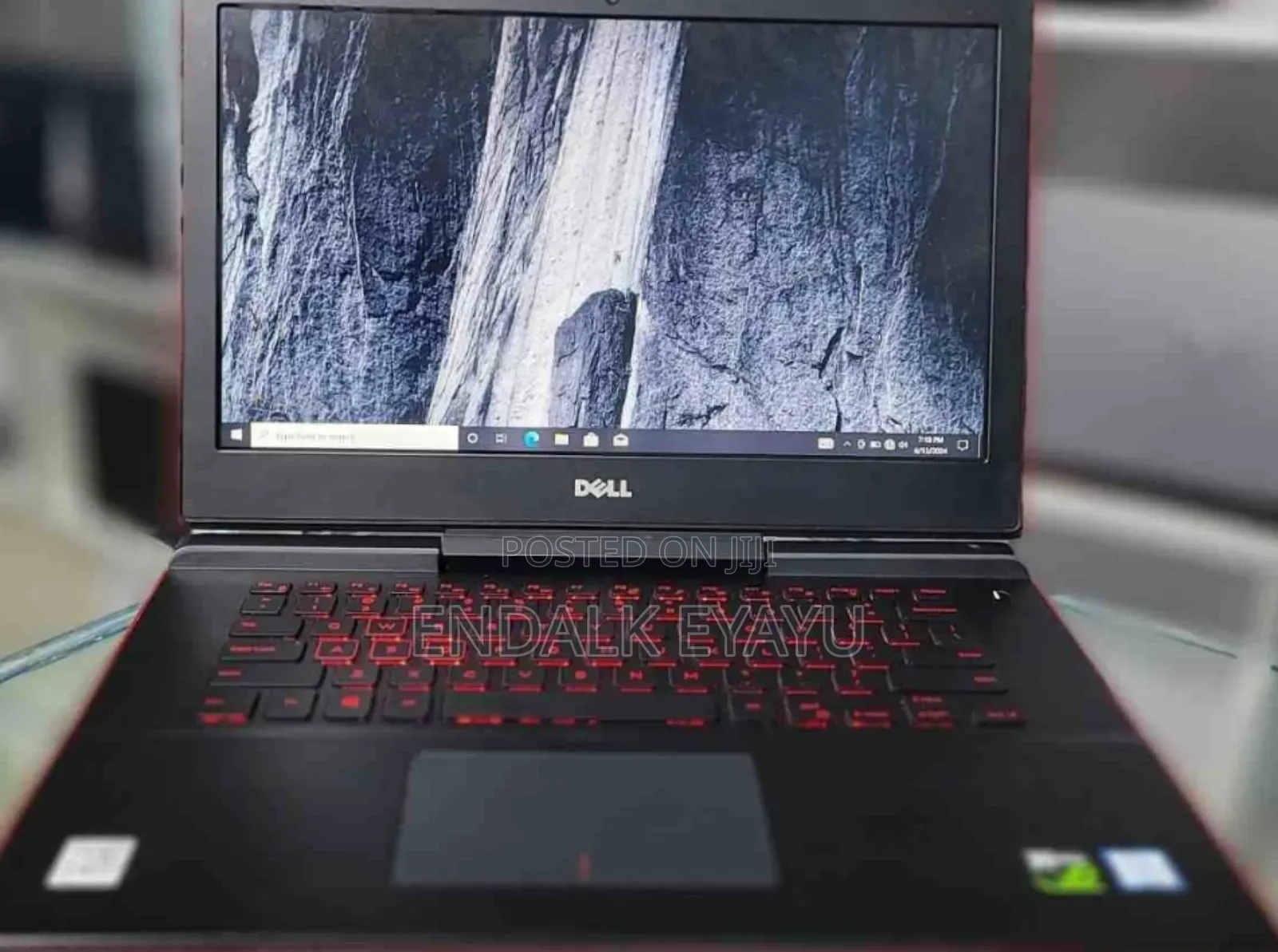 New Laptop Dell 8GB Intel Core I5 SSD 256GB