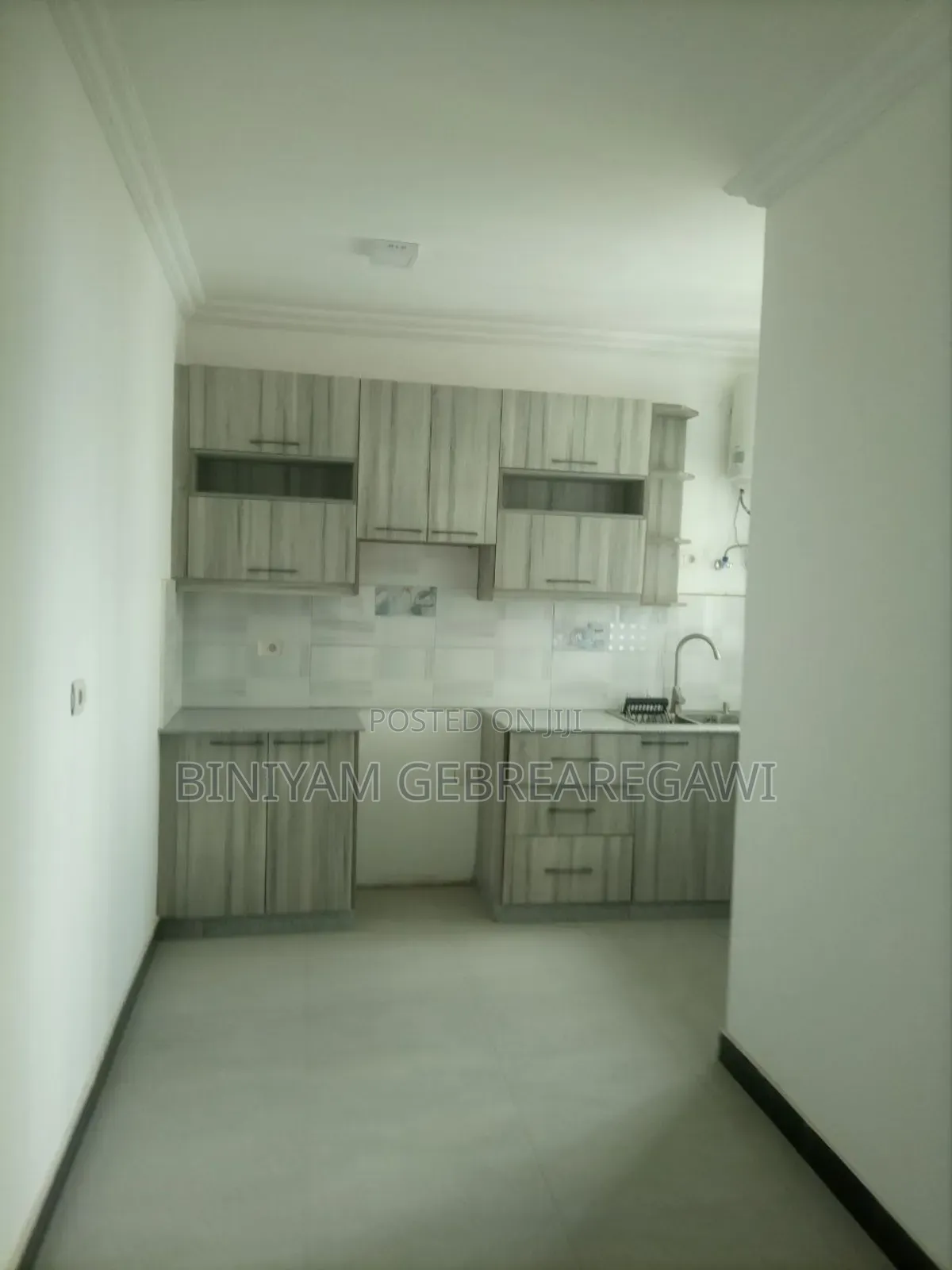 2bdrm Apartment in Apartment, Yeka for rent