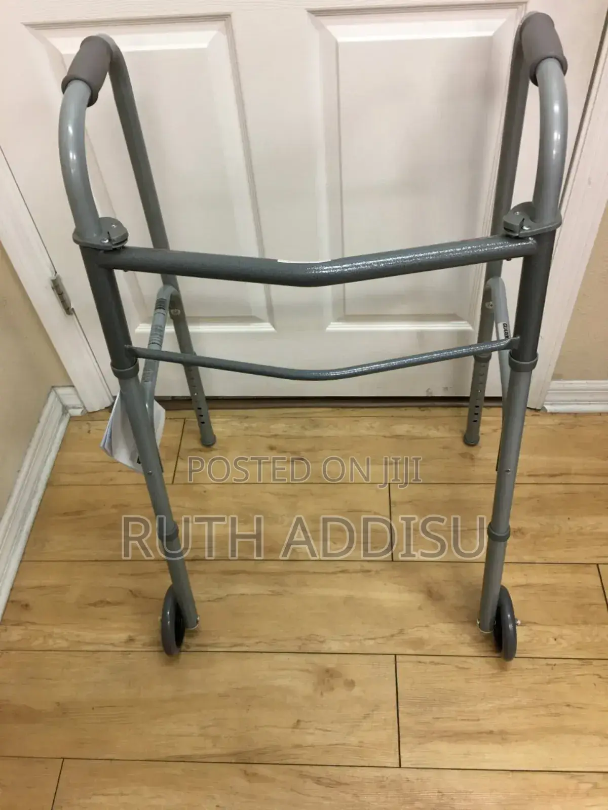 Medical Walker黨員walker埋伏walker綏我們walker娽你walker災民walker