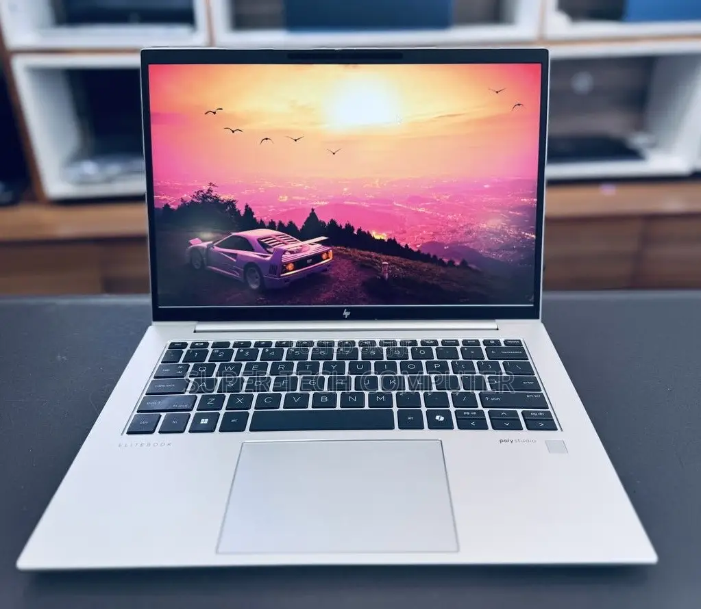 New Laptop HP EliteBook 840 G11 16GB AMD Ryzen 7 SSD 512GB