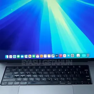 New Laptop Apple MacBook Pro M1 16GB Apple M1 SSD 512GB
