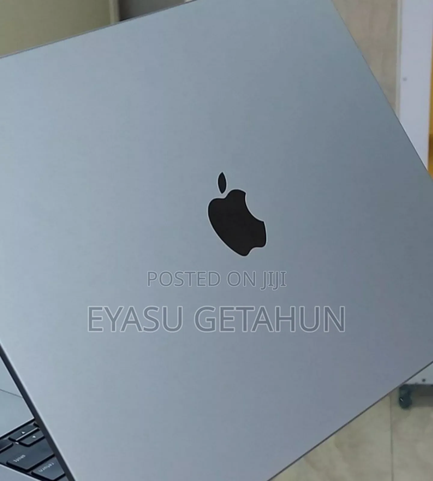 New Laptop Apple MacBook Pro M1 16GB Apple M1 SSD 512GB
