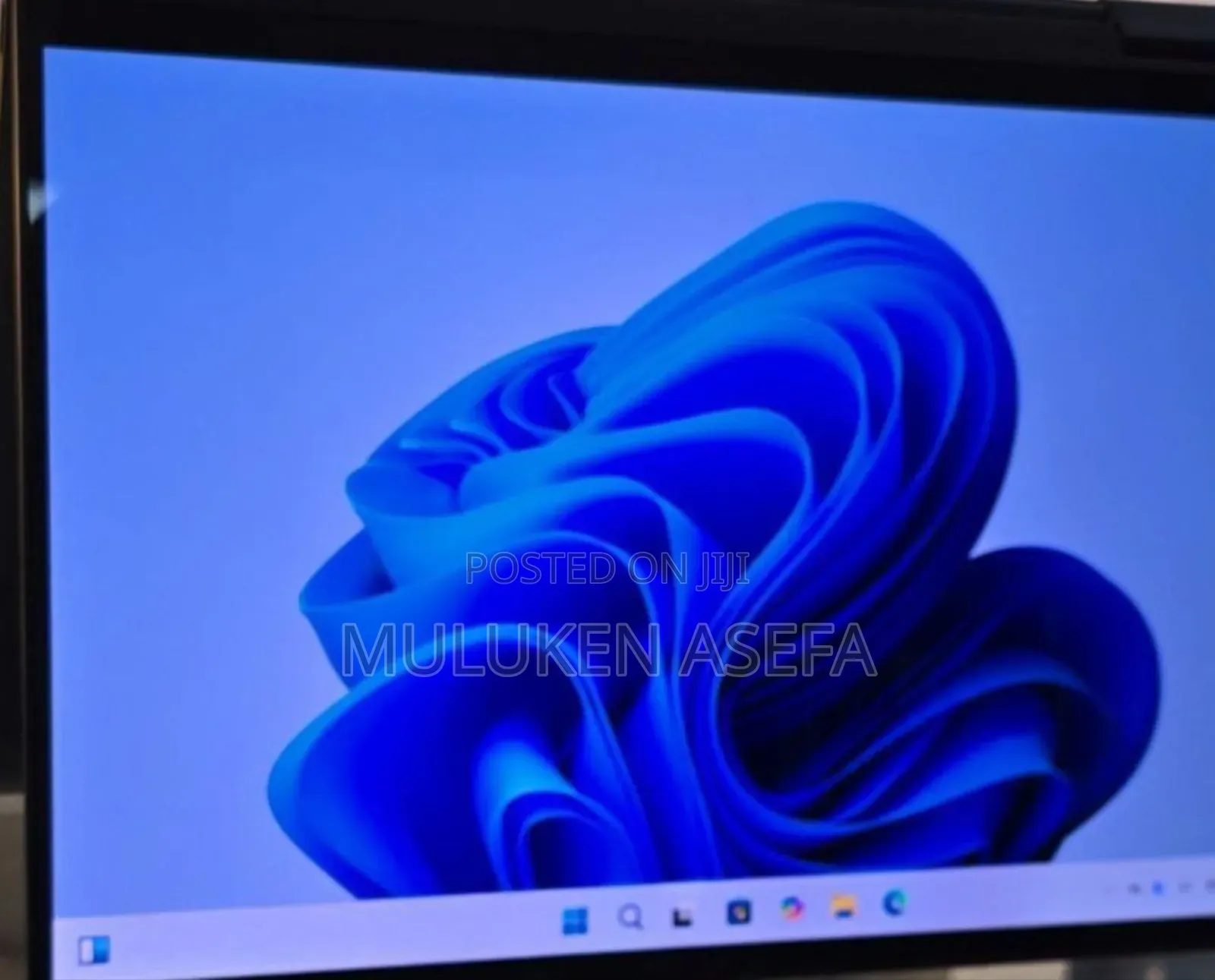 New Laptop Dell Inspiron 16 5620 16GB Intel Core I7 SSD 1T