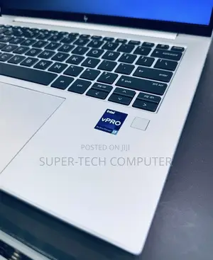 New Laptop HP EliteBook 840 10 16GB Intel Core I7 SSD 512GB