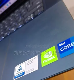 Photo - New Laptop Lenovo Yoga 950i 16GB Intel Core I7 SSD 512GB