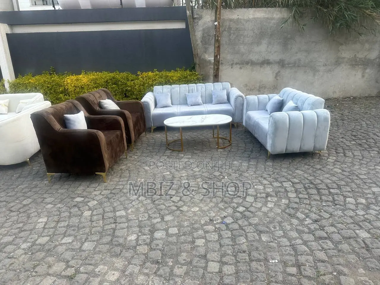 King Size Modern Sofa