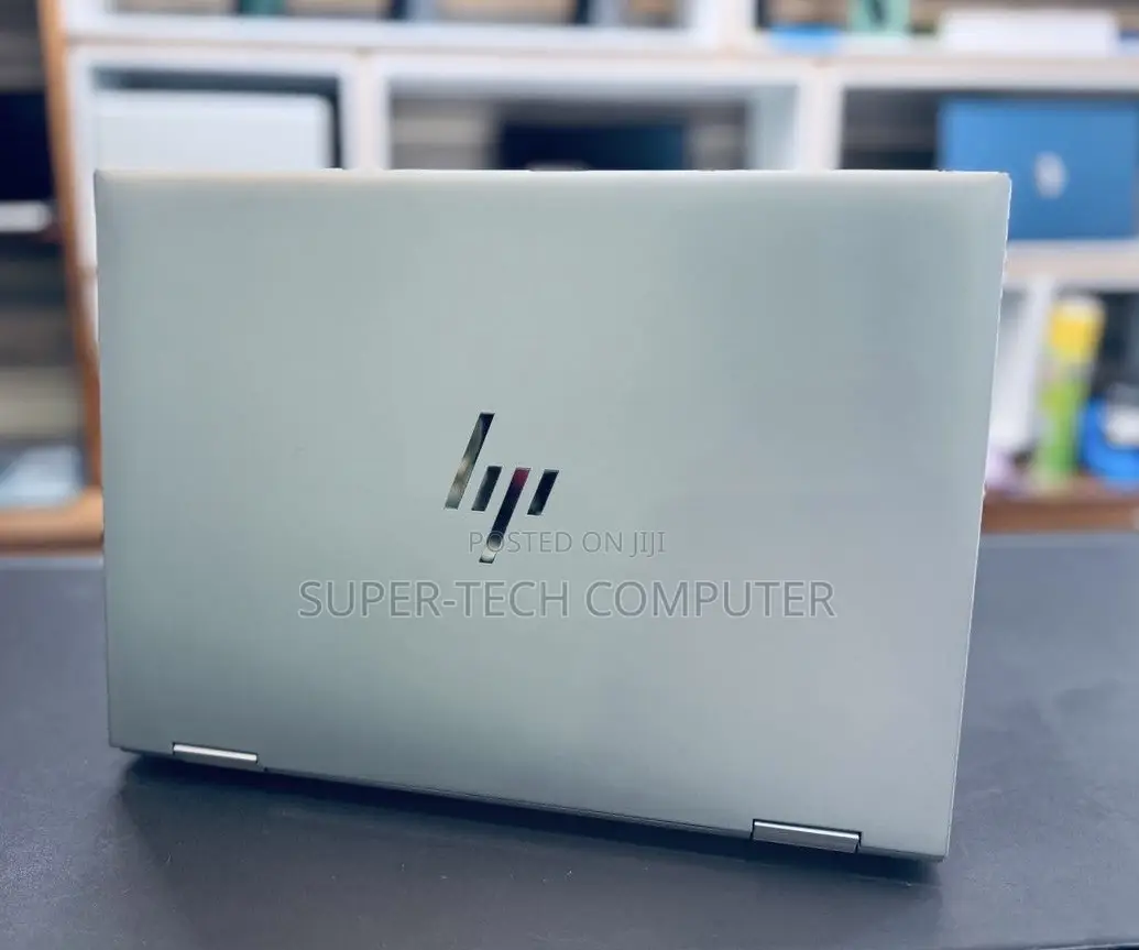 New Laptop HP EliteBook X GB Intel Core I7 SSD 512GB