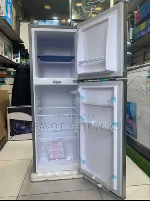 Boss 250l Refrigerator