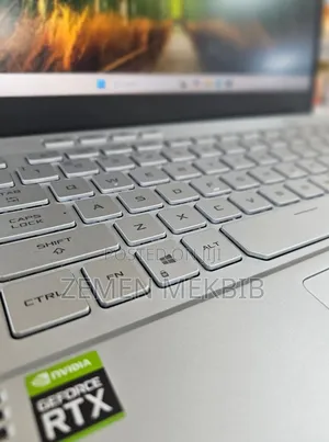 New Laptop Asus ROG Strix G15 16GB AMD Ryzen 9 SSD 512GB