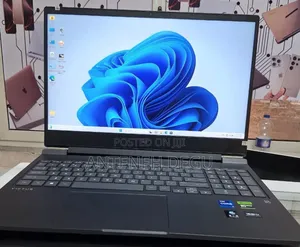 New Laptop HP Victus 16 16GB Intel Core I7 SSD 1T