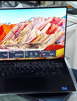 New Laptop Dell XPS 15 16GB Intel Core I7 SSD 512GB