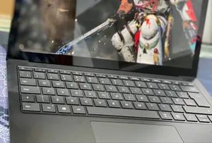 New Laptop Microsoft Surface 8GB Intel Core I5 SSD 256GB