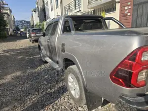 Toyota Hilux Revo Single Cab Deisel 2.4 RWD 2017 Gray