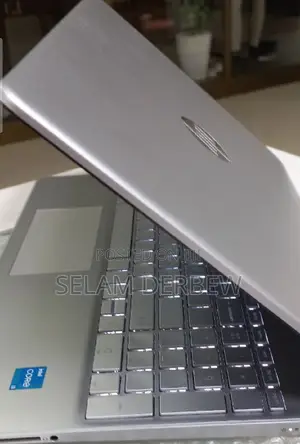 New Laptop HP Stream Notebook 8GB Intel Core I3 SSD 1T